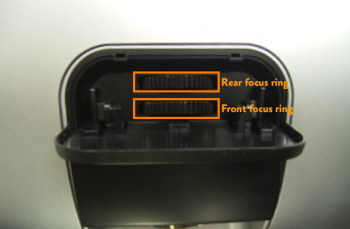 How do I adjust the focus of my EST-P1 projector?